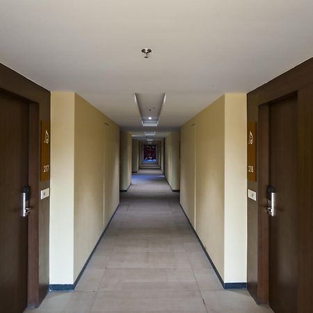 Hotel Atharva Ujjain Exterior foto