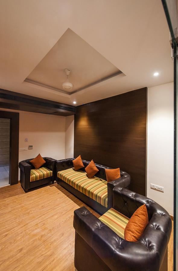 Hotel Atharva Ujjain Exterior foto